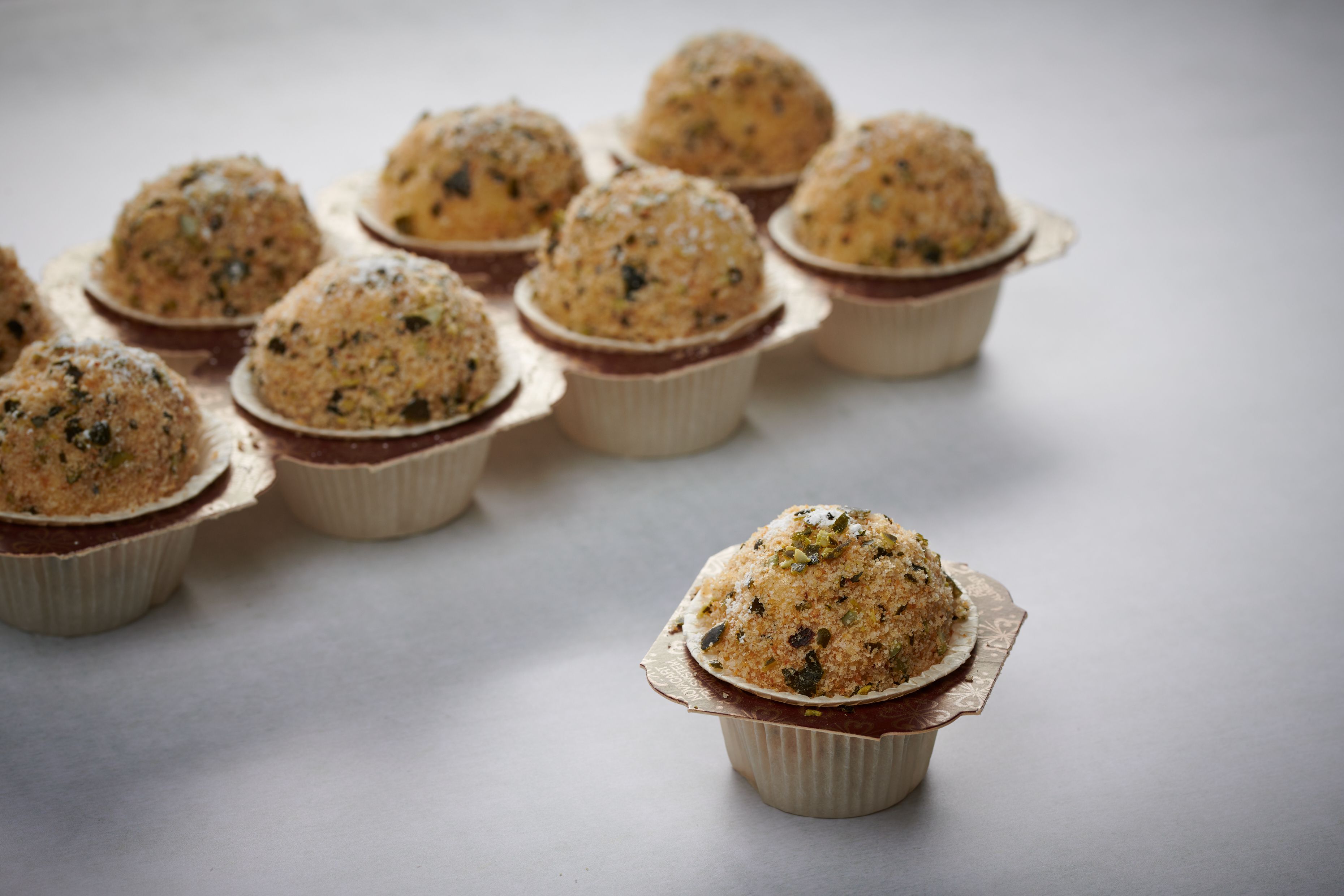 Bild zum Rezept "Nougatknödel mit Kürbiskernbrösel"